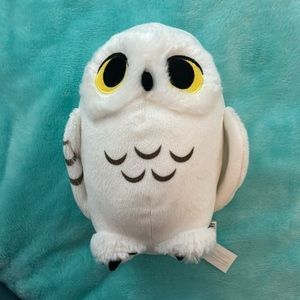 Hedwig stuffed animal